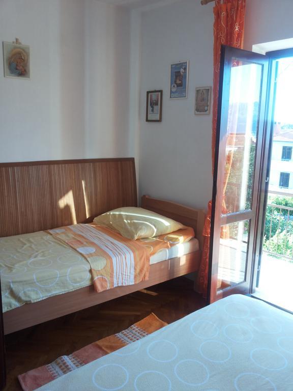 Apartment Ranka Postira Δωμάτιο φωτογραφία